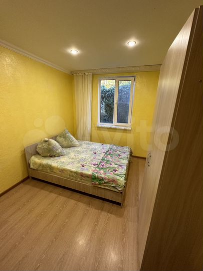 Комната 10 м² в 4-к., 2/2 эт.