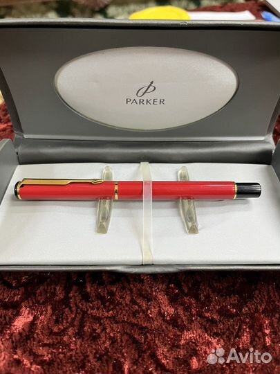 Перьевая ручка Parker
