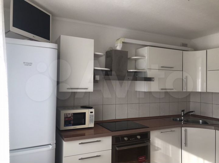 2-к. квартира, 62 м², 3/16 эт.