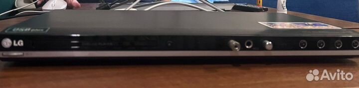 DVD плеер LG модель DK869
