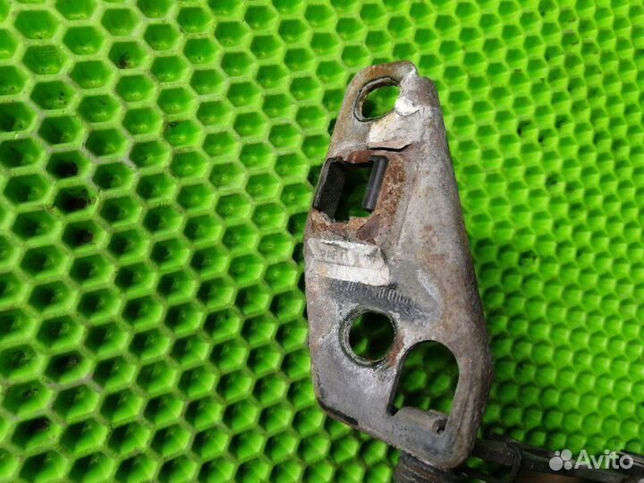 Замок капота Mercedes Benz ML W163