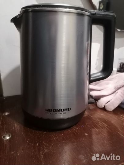 Чайник электрический redmond