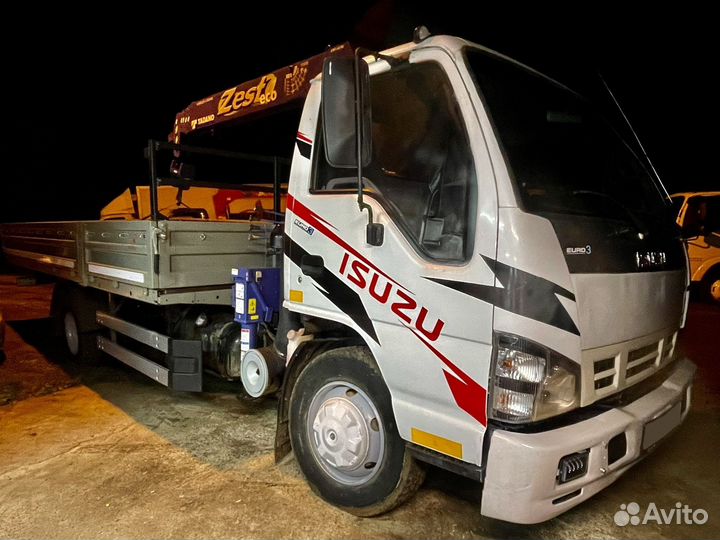 Isuzu NKR с КМУ, 2010