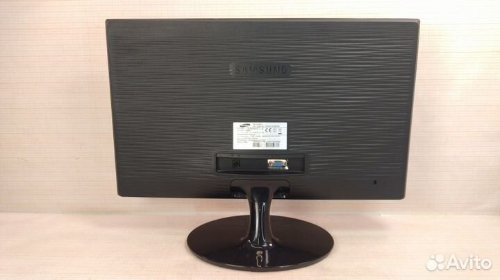 Монитор б/у 21.5