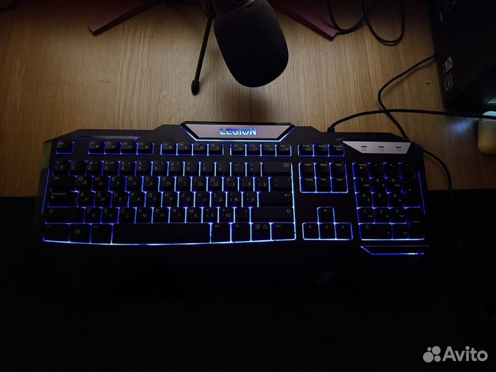 Клавиатура с подсветкой lenovo legion k200 Backlit