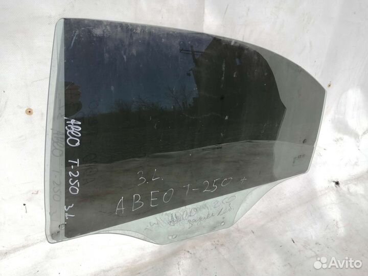 Стекло двери задней левой Chevrolet Aveo T250