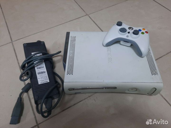 Xbox360 Falcon250Gb.Freebot.RGH3.0(30игр)