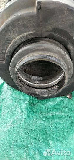 Корпус воздушного фильтра 1675142 volvo, FH 12