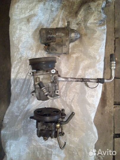 Насос гур, шкиф, стартер на мазду премаси