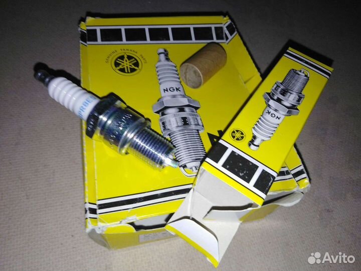 Японская оригинальная свеча br8es bpr8es Yamaha GP