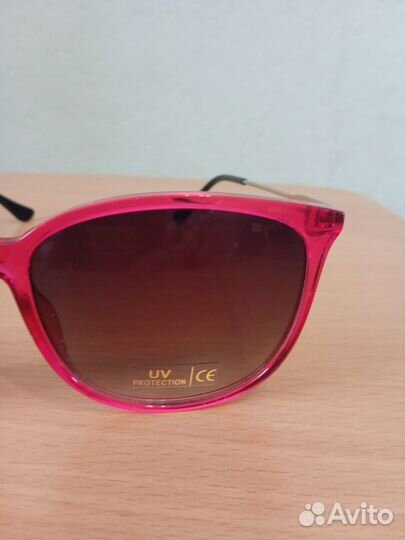 Очки солнцезащитные женские. Франция UV Protection