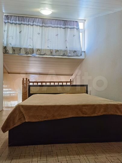 2-к. квартира, 50 м², 3/3 эт.