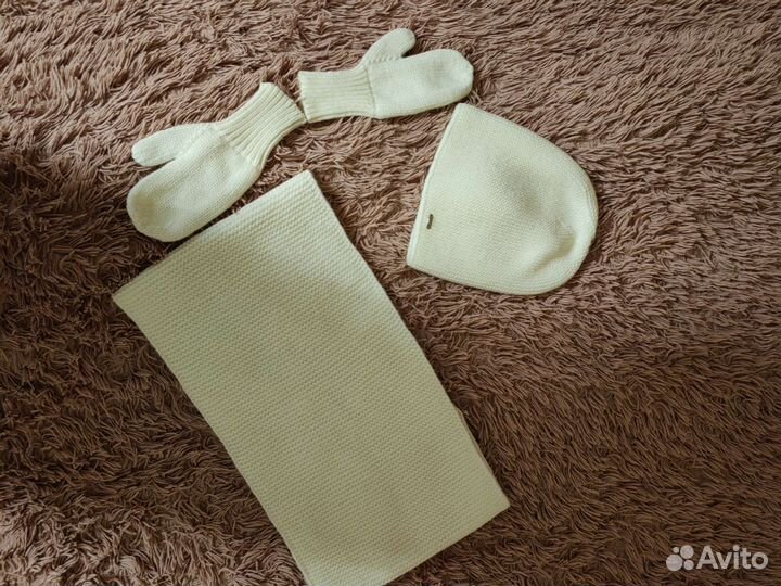 Шапка снуд и варежки