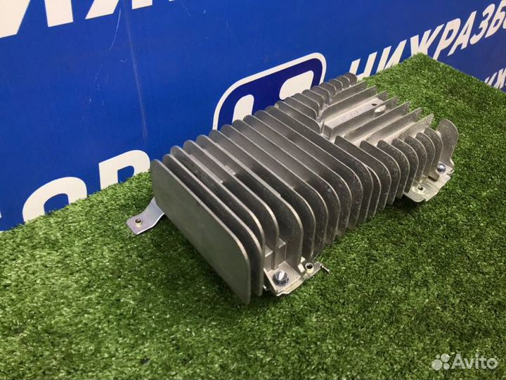 Аудио усилитель Nissan Teana J32