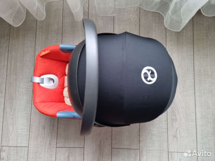 Автокресло (автолюлька) cybex aton m