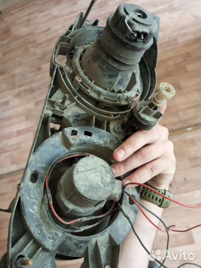 Фара на бмв 34