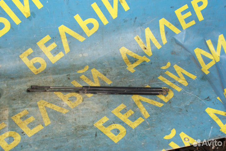 Амортизатор багажника BMW X5 E53