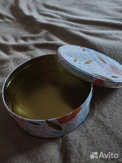 Коробка для хранения подарочная круглая