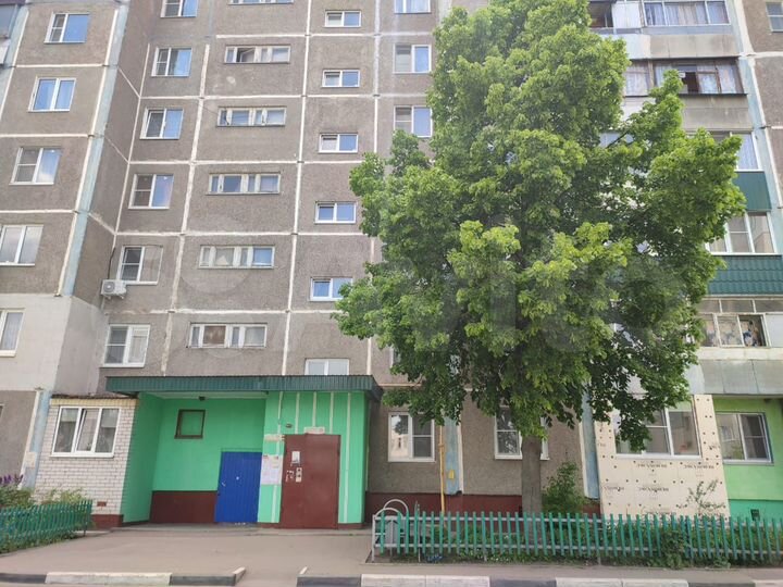 4-к. квартира, 80 м², 2/9 эт.