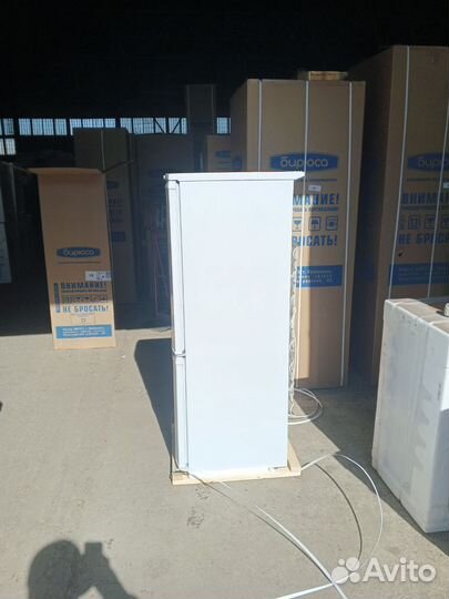 Холодильник Бирюса 118