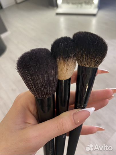 Кисти для макияжа