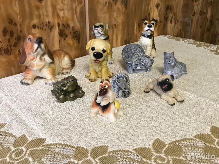 Фигурки разные коллекционные остатки