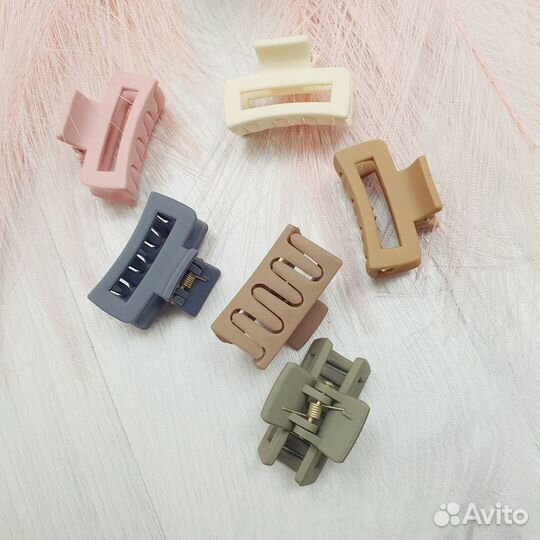 Маленький матовый крабик