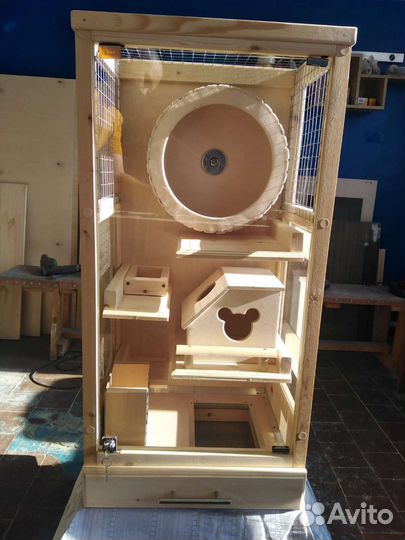 Витрина для шиншилл, белок летяг других грызунов