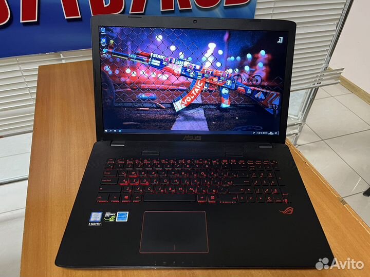 Огромный игровой ноутбук Asus Rog 17 / 16gb