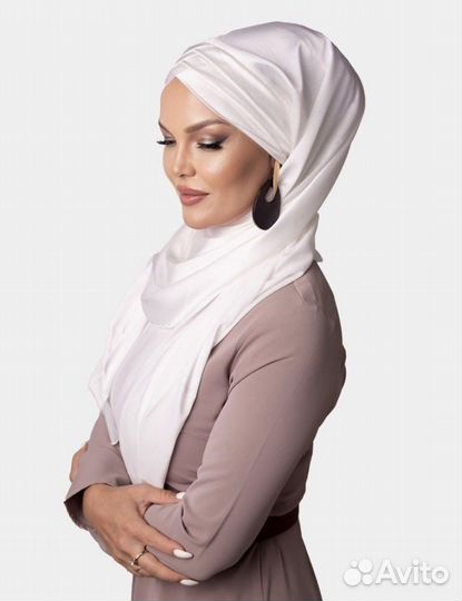 Платок на никах