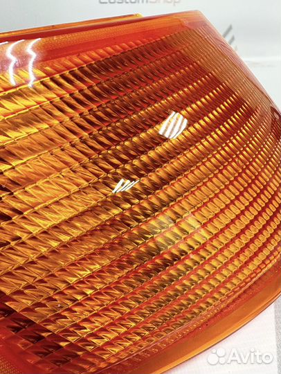 Оранжевые поворотники ваз / LADA 2110,2111,2112