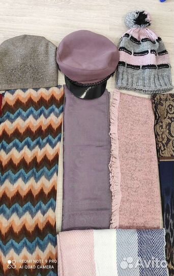 Шарфы,шапки