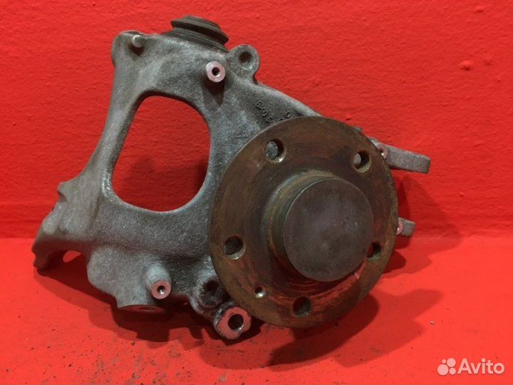 Кулак задний правый Audi A4 B8 1.8 caba 2009