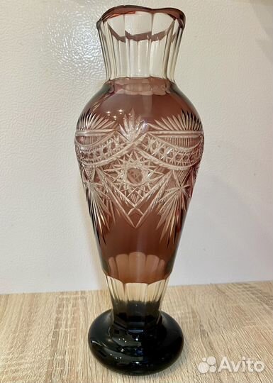 Ваза марганцевое стекло винтаж