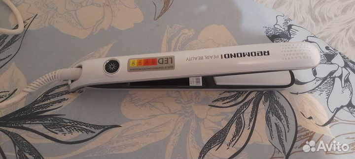 Плойка для выпрямления и завивки волос