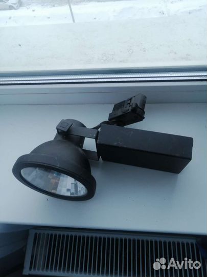 Трековые светильники бу lival