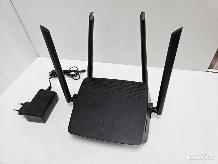 Wi-Fi роутер D-link DIR-825