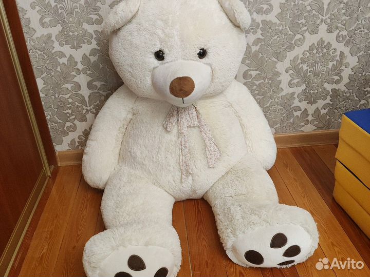 Плюшевый медведь