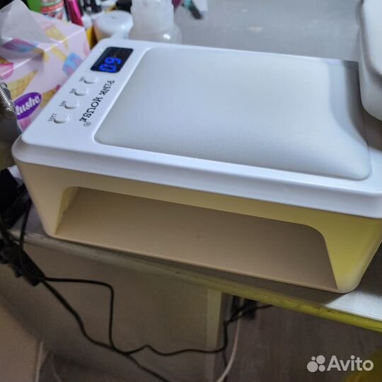 Уф лампы для сушки ногтей