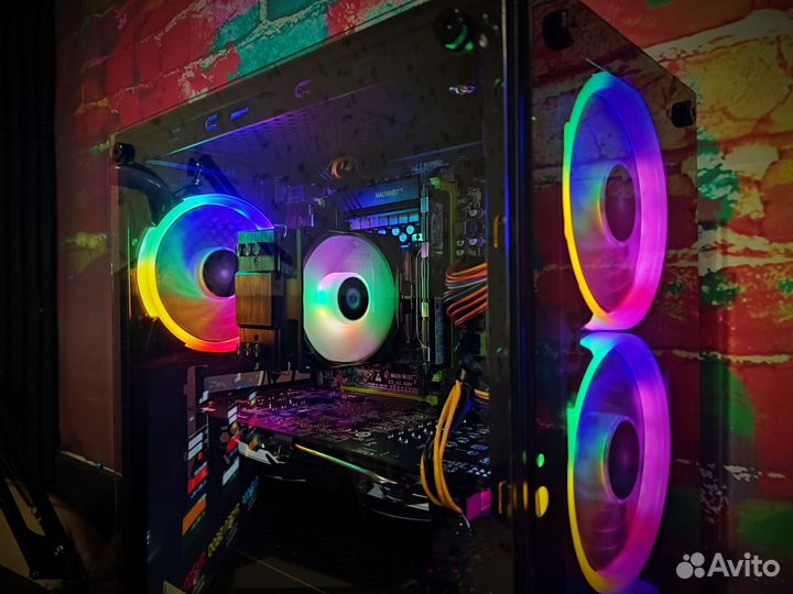 Пк на Интел 10 ядер/rx570(8) /2ssd480+240/16gb