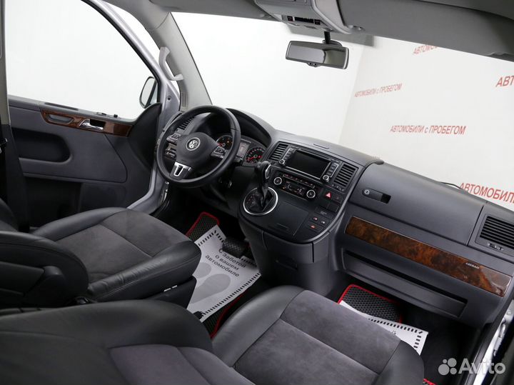 Volkswagen Multivan 2.0 AMT, 2012, 137 174 км