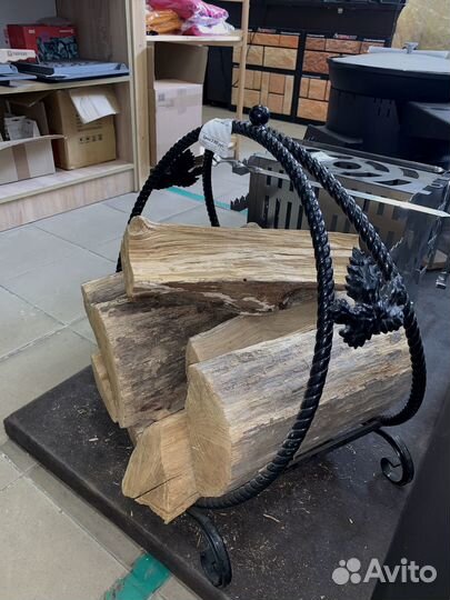 Дровница для камина или бани