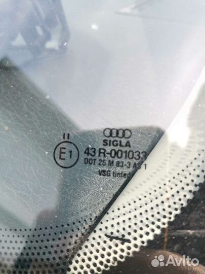 Лобовое стекло Оригинал Audi 100 C4