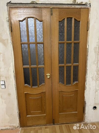 Двери межкомнатные с коробкой