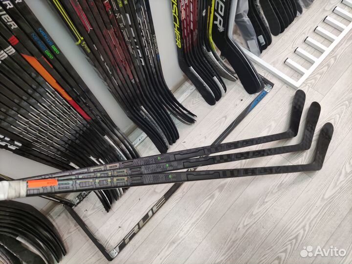 Хоккейные клюшки