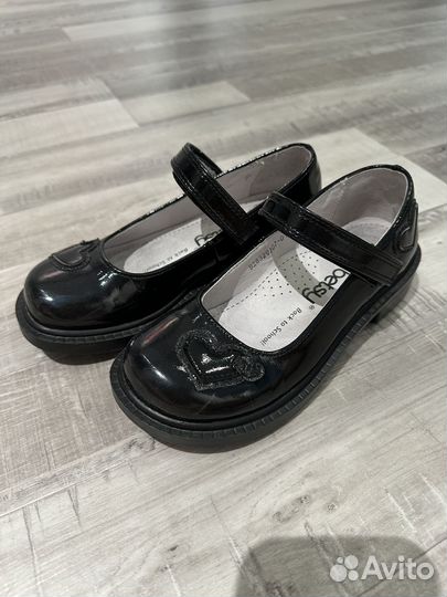 Туфли для девочки