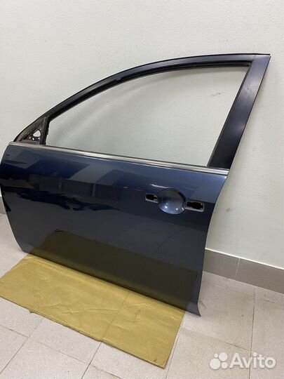 Дверь перед левая Nissan Almera G15