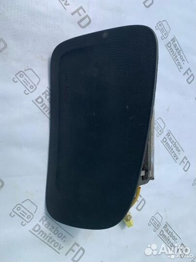 Подушка безопасности переднего пассажира Mazda 323