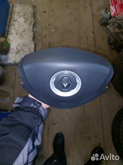 Подушка безопасности Renault Logan 1 рестайлинг