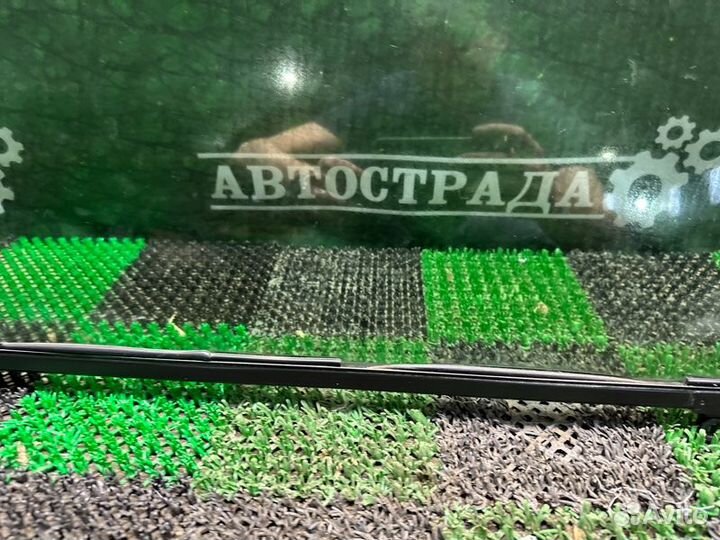 Стекло двойное переднее левое Lexus Lx 2009-2022